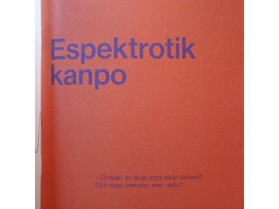Espektrotik kanpo